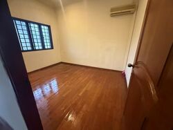 Goldwood Gardens (D27), Terrace #588370871